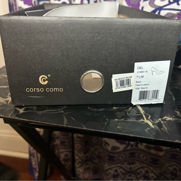 Corso Como Del Black Patent Leather Pump - Picture 9 of 10